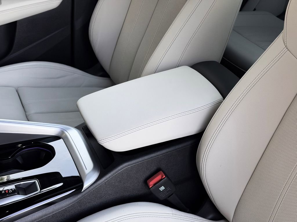 Certified 2025 Audi Q5 Premium Plus w/ Premium Plus image 23