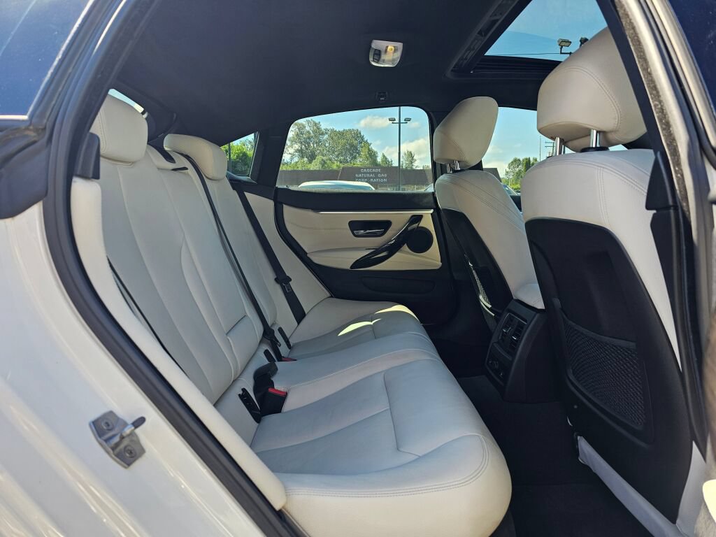 Used 2016 BMW 428i Gran Coupe xDrive AWD/4WD image 12