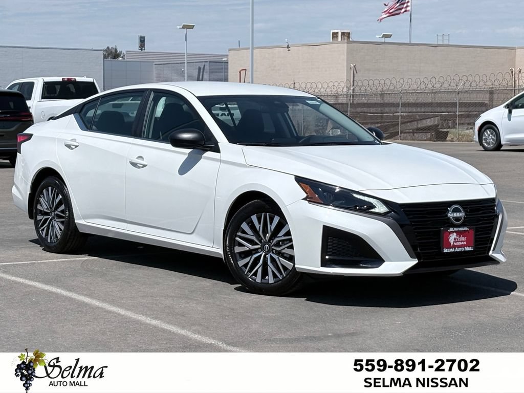 New 2026 Nissan Altima 2.5 SV FWD image 1