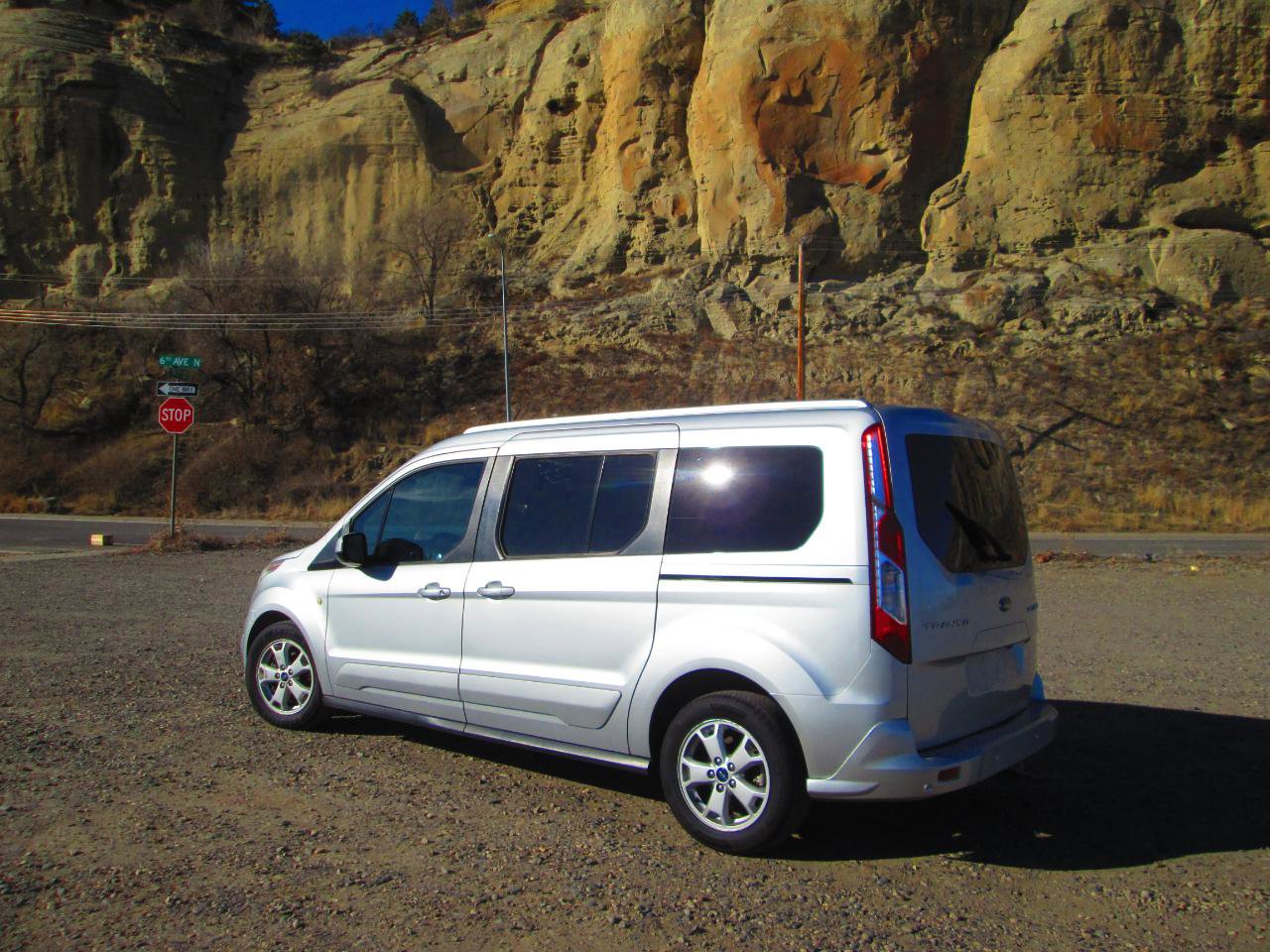 Used 2017 Ford Transit Connect Titanium FWD image 3