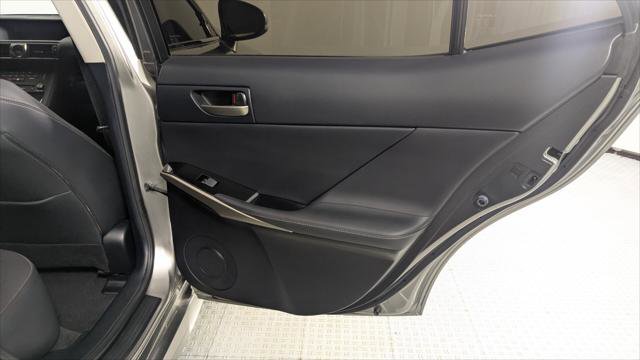 Used 2019 Lexus IS 300 w/ Premium Package image 19