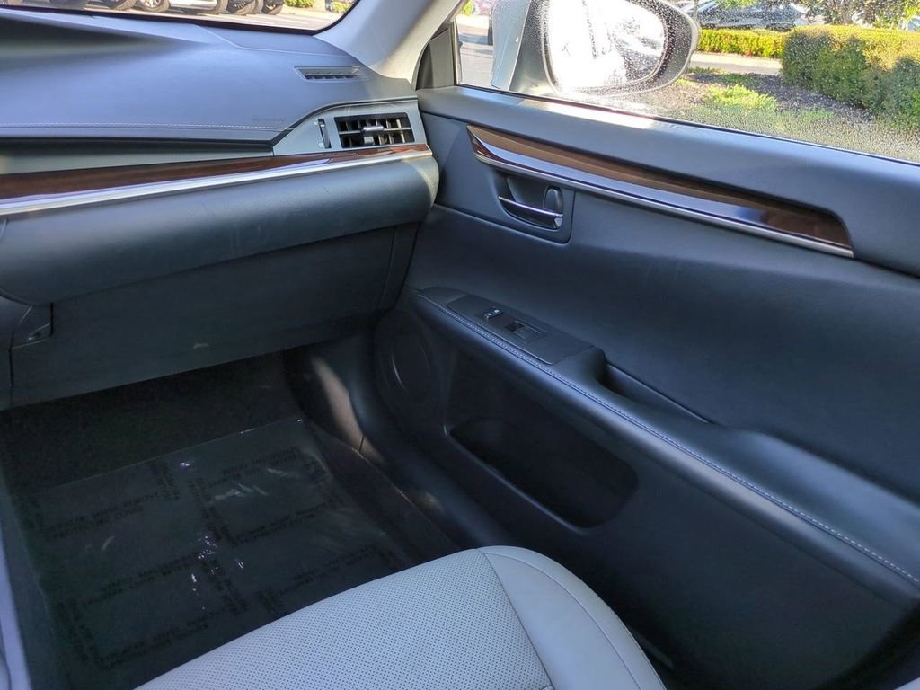 Used 2014 Lexus ES 350 image 16