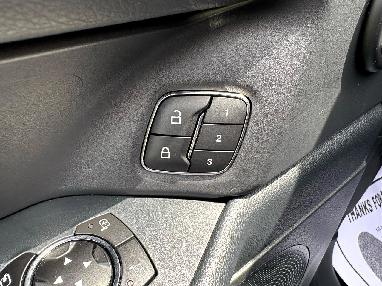 Used 2023 Ford Expedition Max XLT image 9