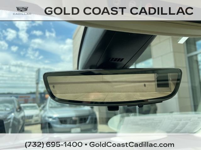 Certified 2023 Cadillac XT5 Premium Luxury w/ Technology Package FWD image 3