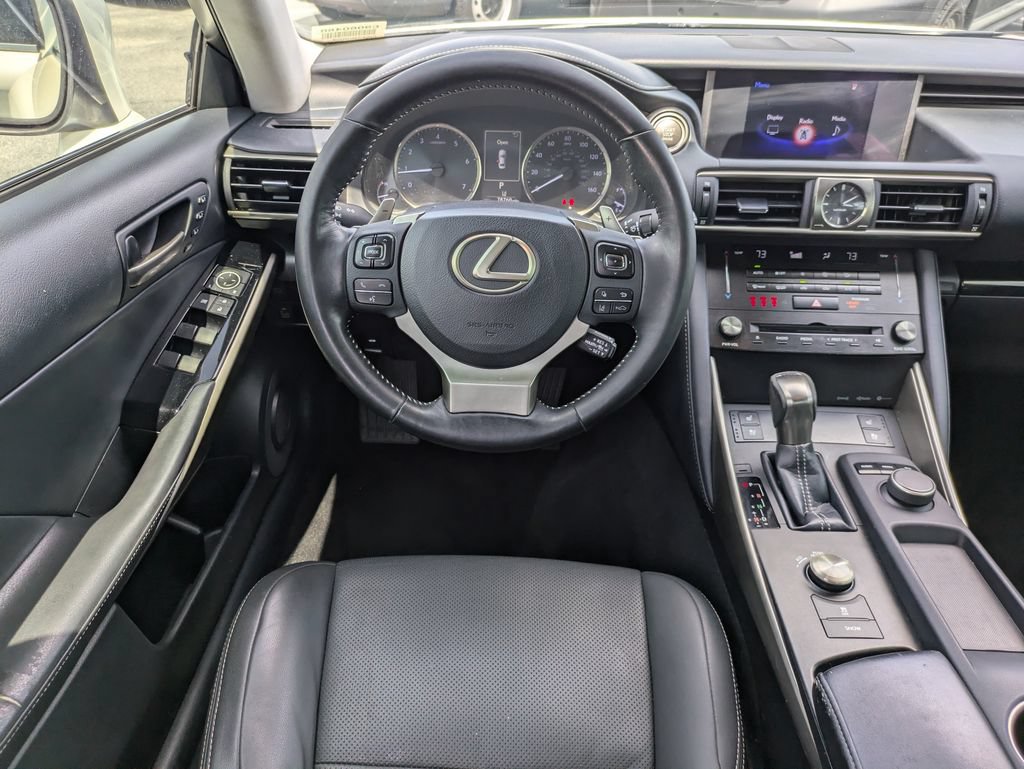 Used 2018 Lexus IS 300 AWD w/ Comfort Package image 14