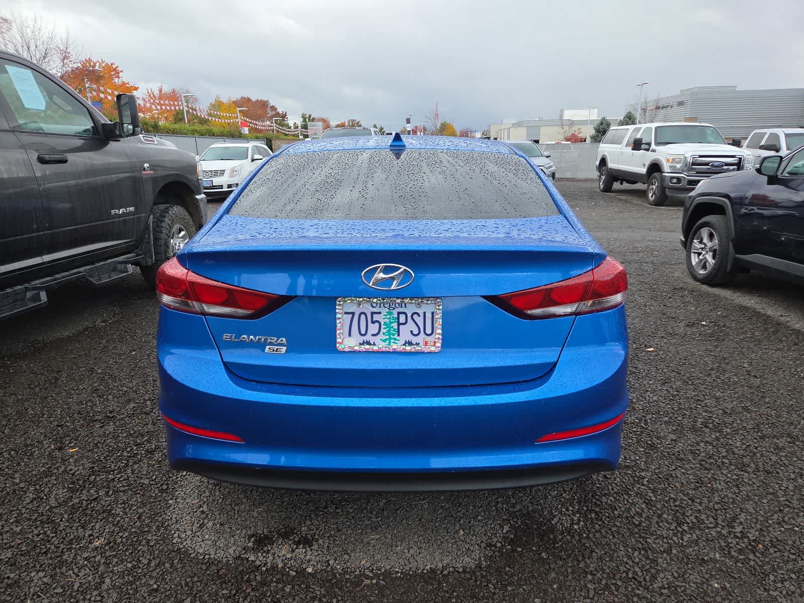 Used 2017 Hyundai Elantra SE FWD image 4