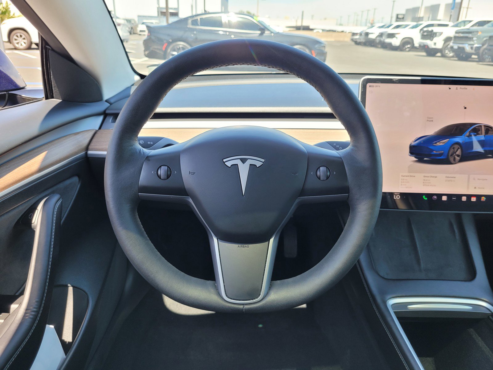 Used 2023 Tesla Model 3 Standard Range image 16