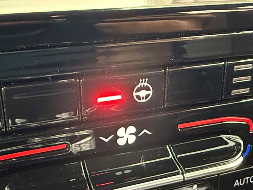 New 2025 Jeep Grand Cherokee L Limited image 34