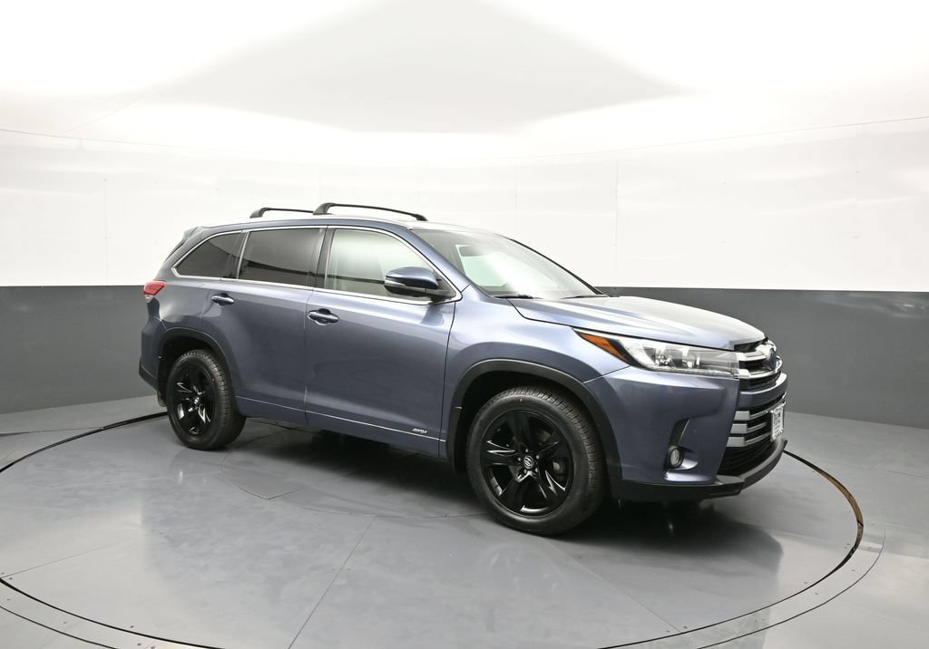 Used 2017 Toyota Highlander Limited Platinum w/ Carpet Mat Package AWD/4WD image 4