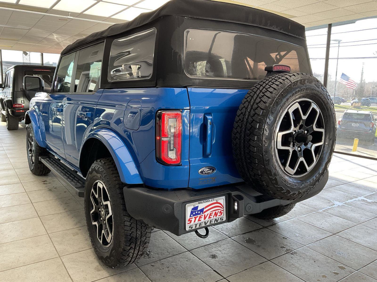 Used 2022 Ford Bronco Outer Banks image 7