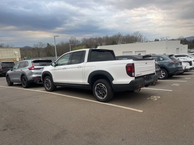 Used 2024 Honda Ridgeline Sport image 3
