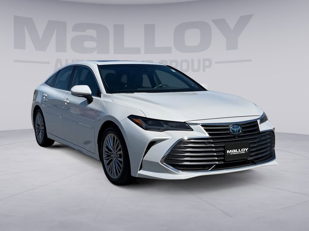 Certified 2022 Toyota Avalon Limited w/ Advanced Safety Package image 7