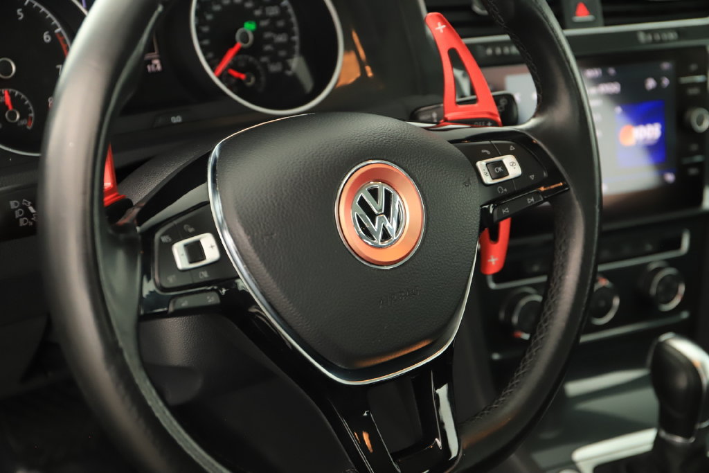 Used 2018 Volkswagen Golf SE FWD image 16