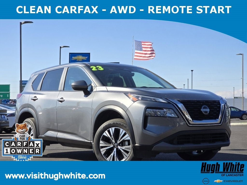 Used 2023 Nissan Rogue SV image 1