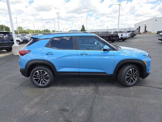 New 2026 Chevrolet TrailBlazer LT w/ Driver Confidence Package FWD image 20