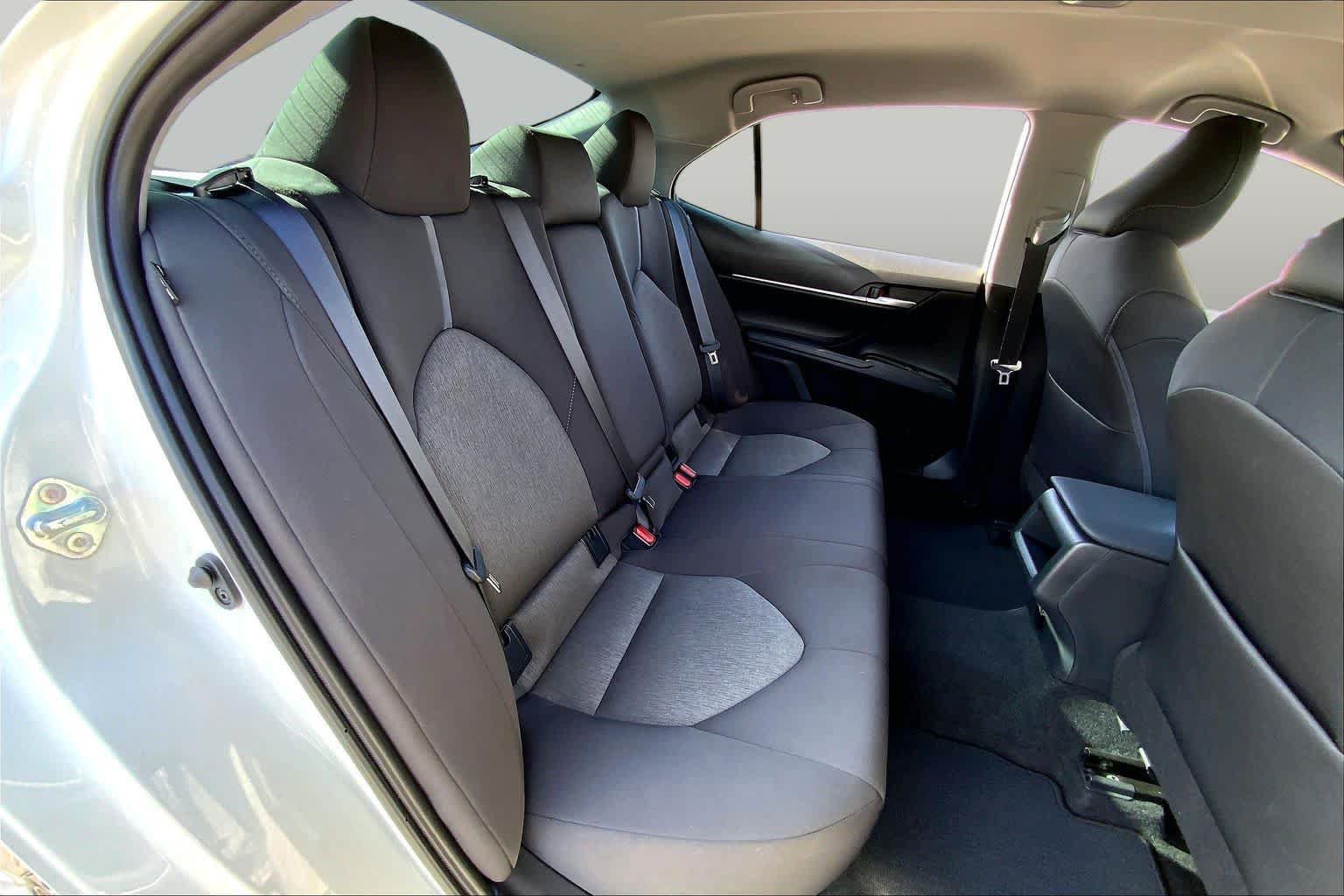 Used 2023 Toyota Camry LE FWD image 19