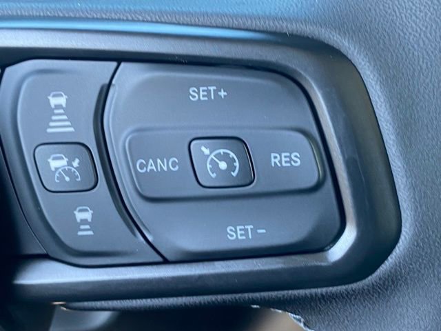 New 2025 Jeep Wrangler Unlimited Rubicon w/ Safety Group AWD/4WD image 16