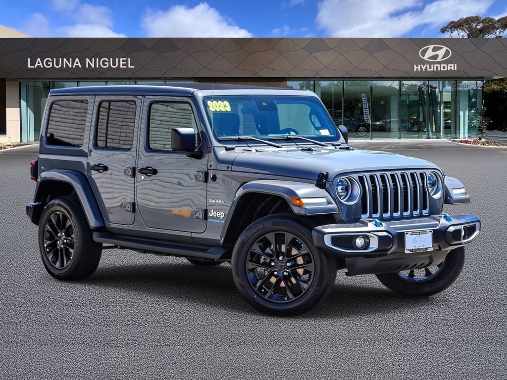 Used 2023 Jeep Wrangler Unlimited Sahara w/ Cold Weather Group AWD/4WD image 1