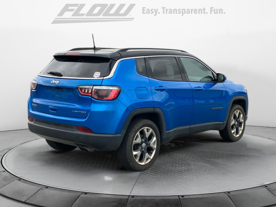 Used 2018 Jeep Compass Limited w/ Navigation Group AWD/4WD image 9