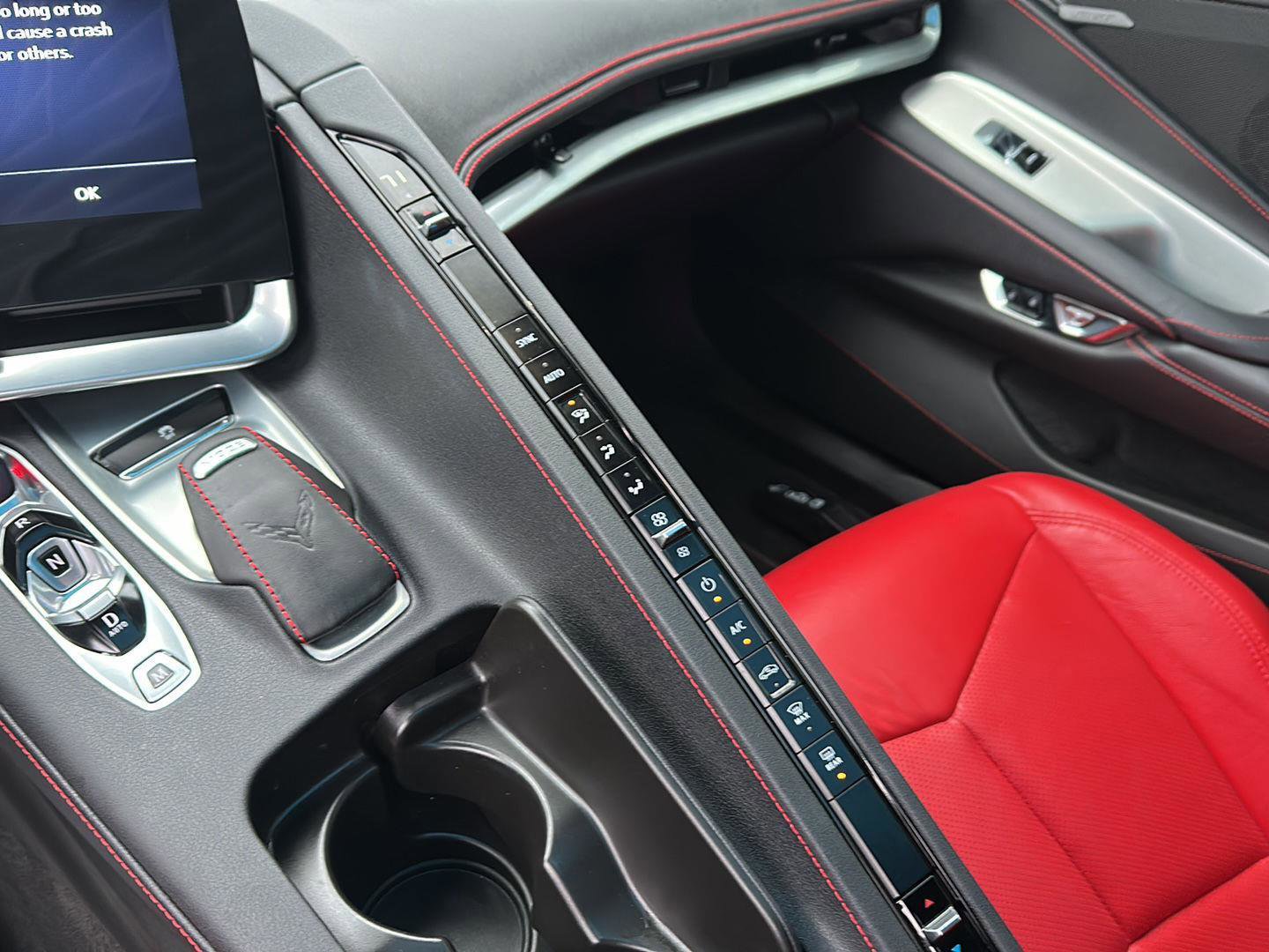 Used 2023 Chevrolet Corvette Stingray Coupe w/ Z51 Performance Package image 24