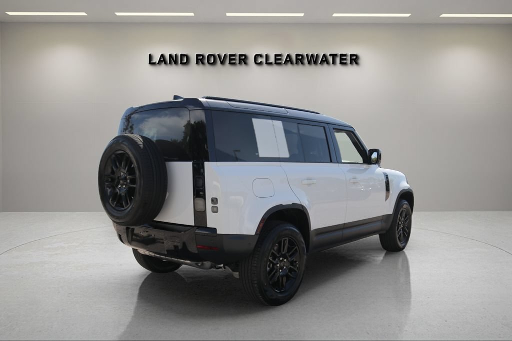 New 2026 Land Rover Defender 110 S AWD/4WD image 5