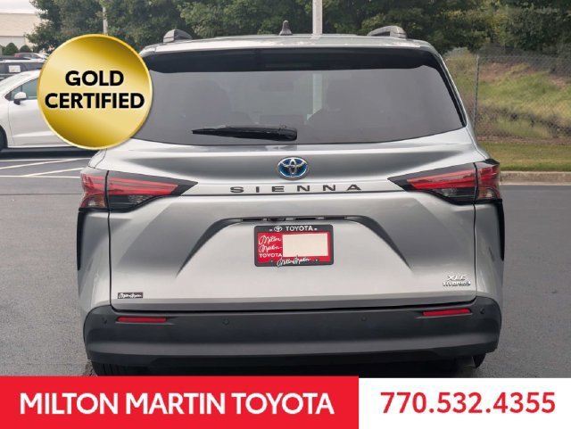 Certified 2021 Toyota Sienna XLE FWD image 6