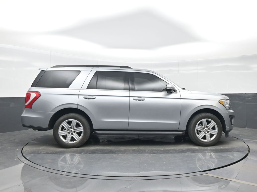 Used 2020 Ford Expedition XLT w/ Equipment Group 201A image 7