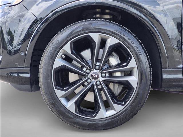 Used 2025 Audi Q7 3.0T Premium Plus AWD/4WD image 24