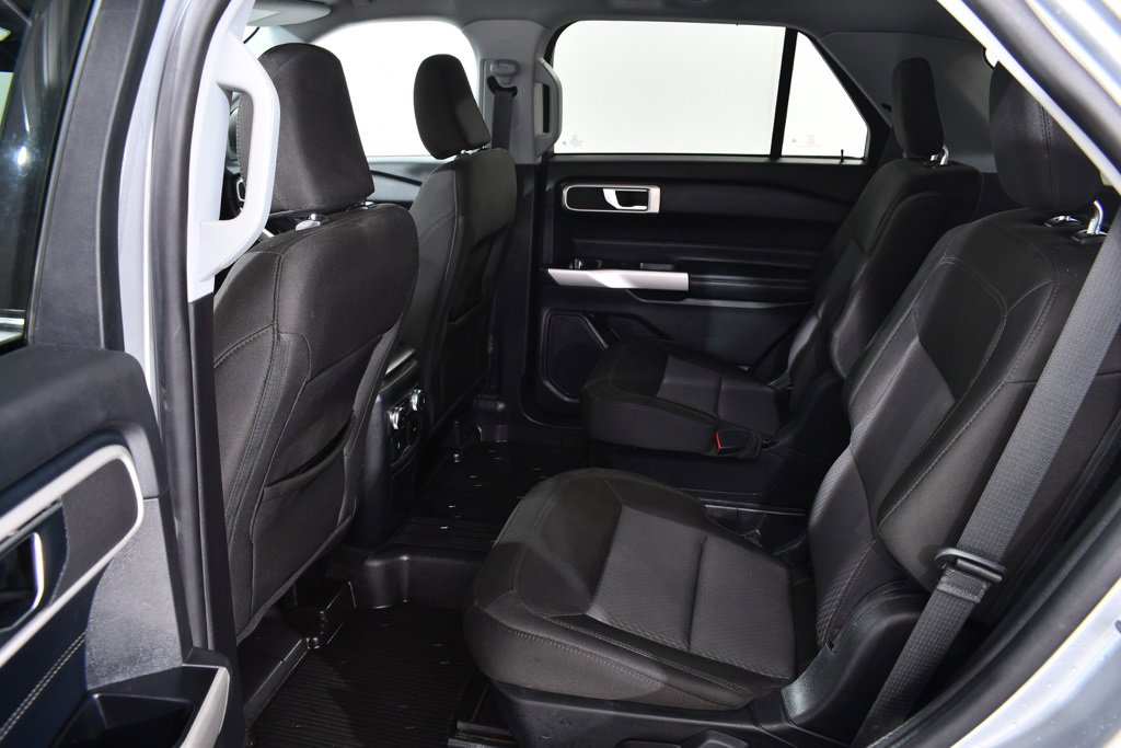 Used 2022 Ford Explorer XLT w/ Class IV Trailer Tow Package image 16