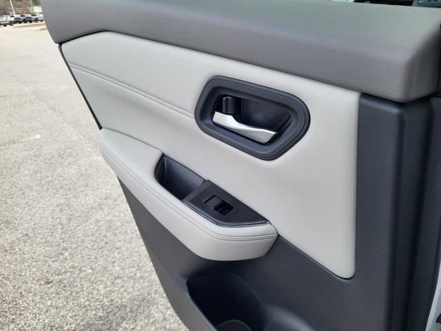 New 2026 Nissan Rogue Dark Armor image 19