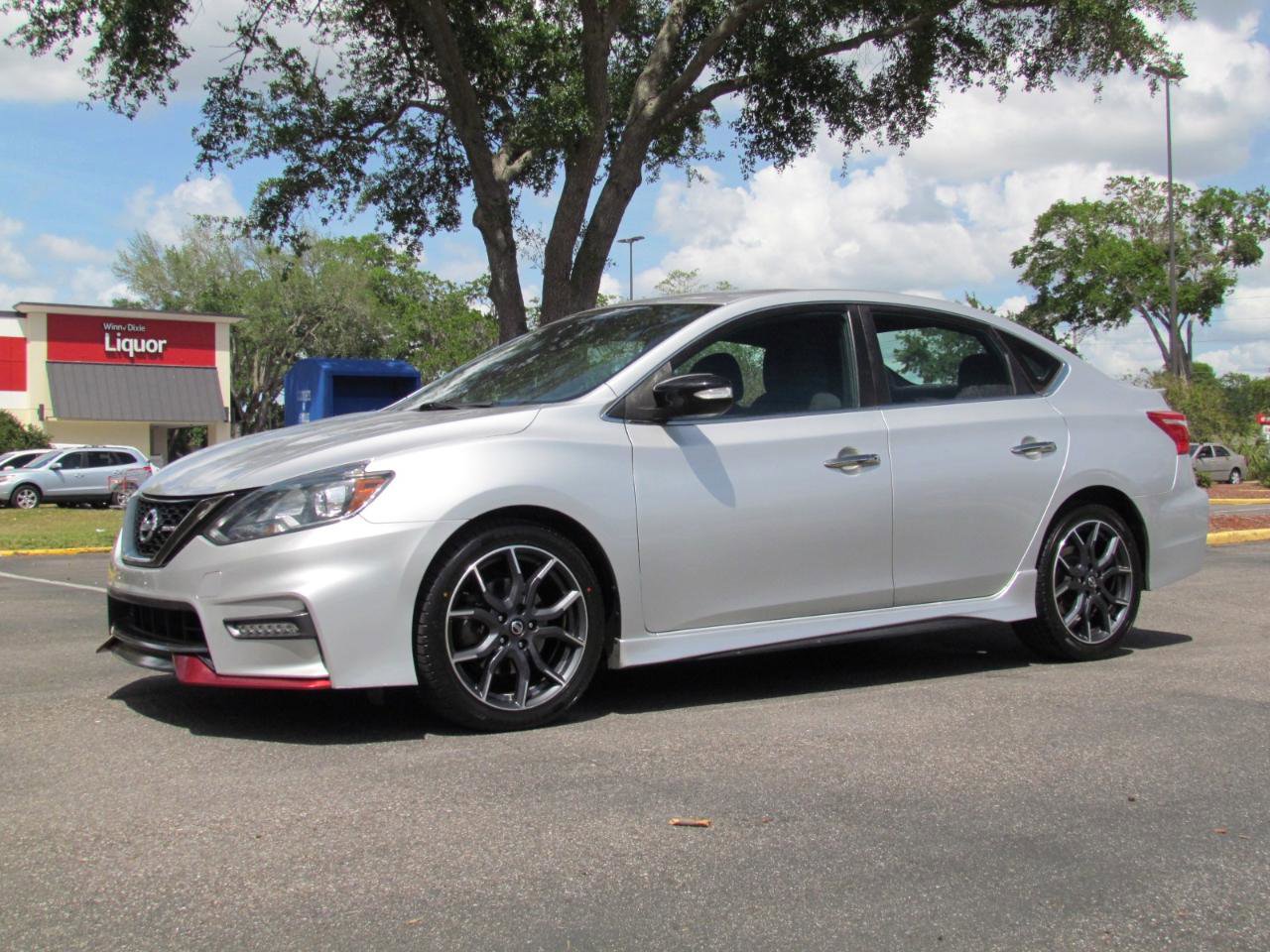 Used 2019 Nissan Sentra NISMO w/ Electronics Package FWD image 3