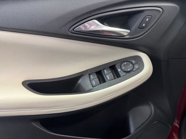 Used 2021 Buick Encore GX Preferred image 25