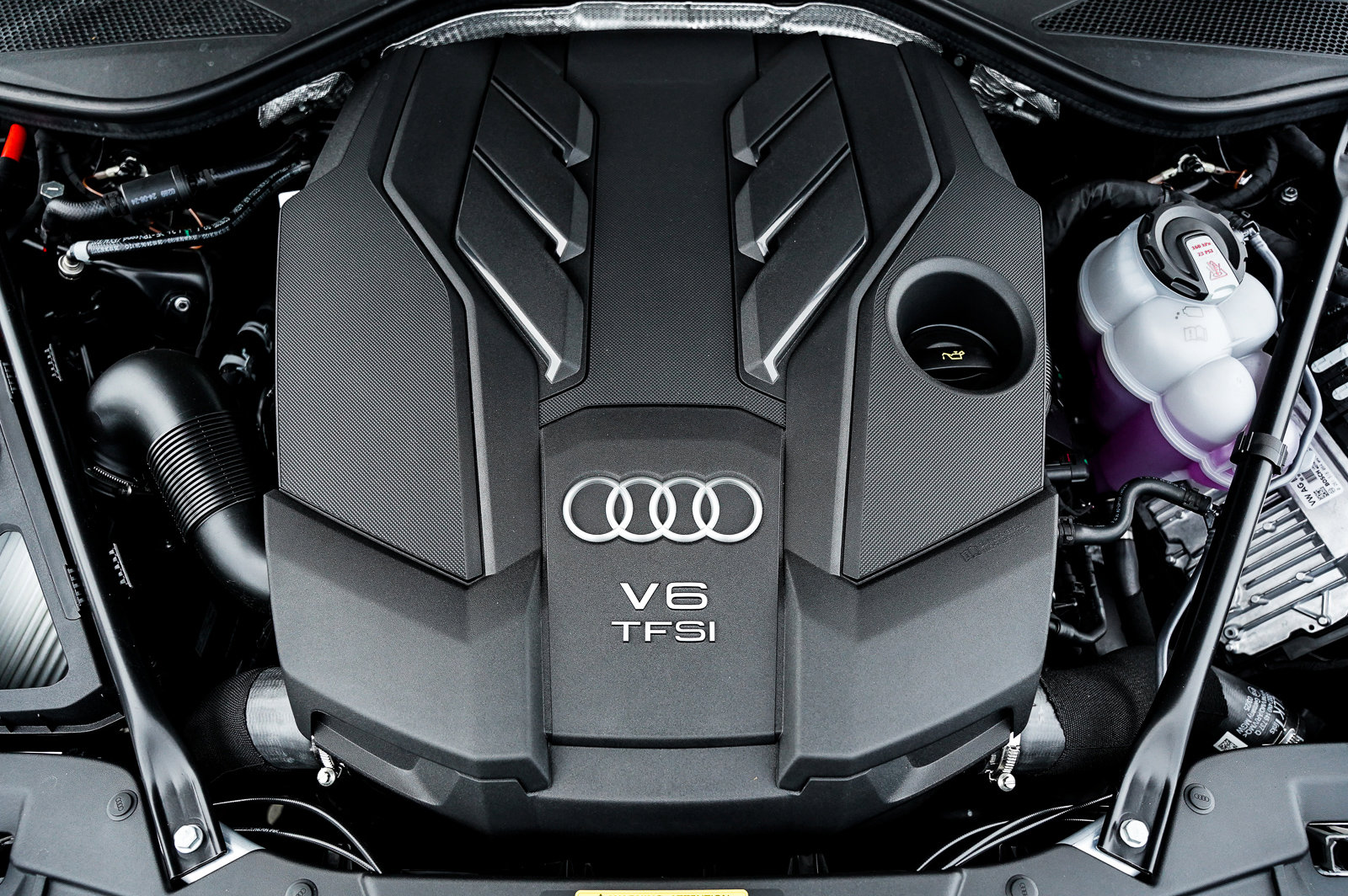 New 2025 Audi A8 L 3.0T image 30