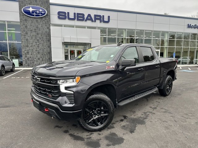 Used 2024 Chevrolet Silverado 1500 LT Trail Boss image 2