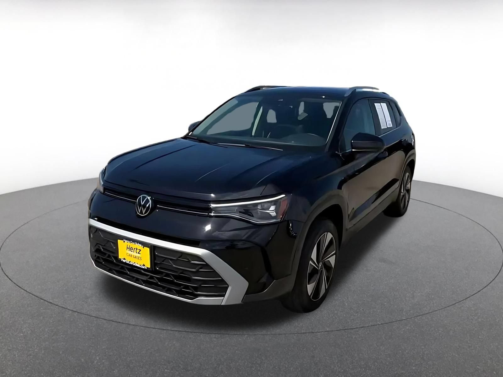 Used 2026 Volkswagen Taos SE AWD/4WD image 6