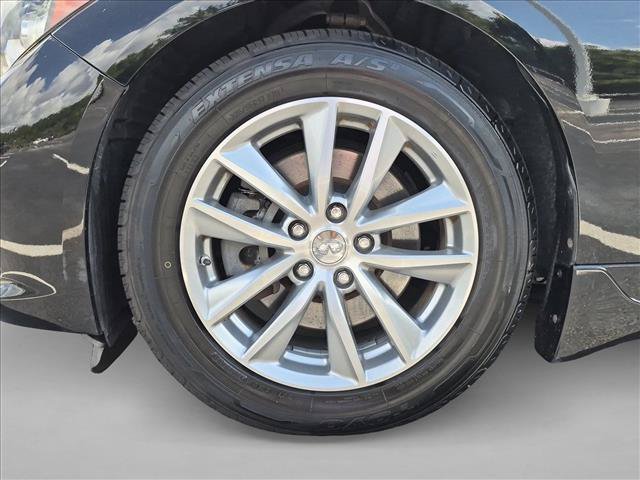 Used 2015 INFINITI Q50 AWD w/ Moonroof Package image 25
