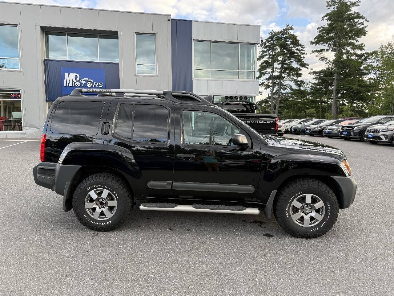 Used 2011 Nissan Xterra PRO-4X w/ Pro-4x Leather Pkg AWD/4WD image 7