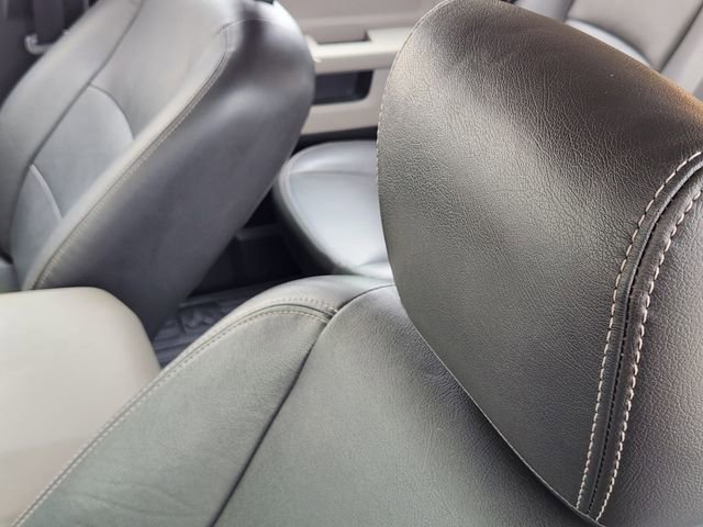 Used 2012 RAM 1500 SLT AWD/4WD image 15