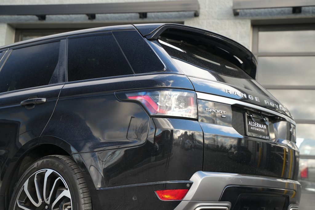 Used 2020 Land Rover Range Rover Sport HSE image 14