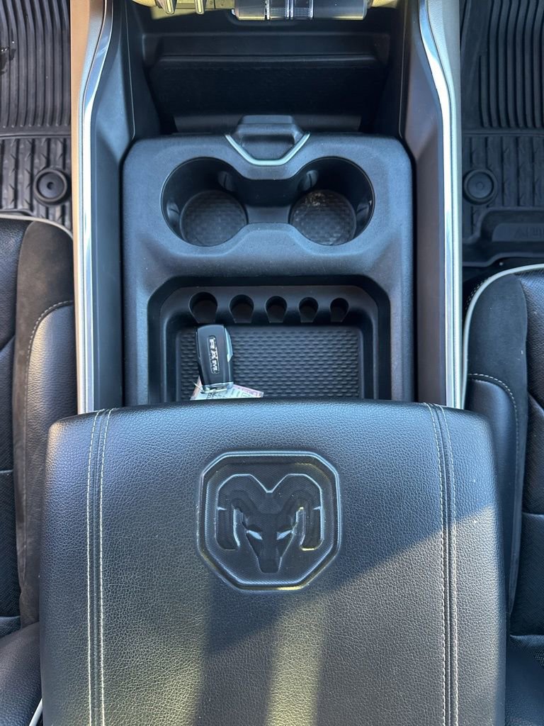 Used 2022 RAM 1500 Laramie AWD/4WD image 38