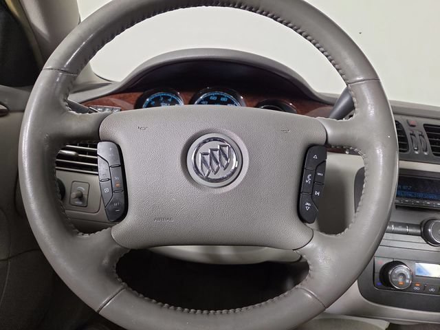 Used 2011 Buick Lucerne CXL w/ Driver Confidence Package FWD image 19