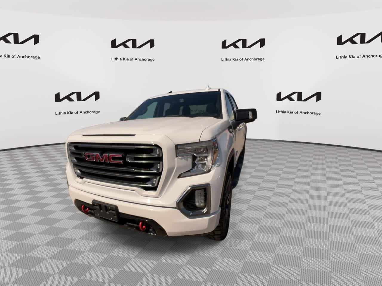 Used 2020 GMC Sierra 1500 AT4 w/ AT4 Preferred Package AWD/4WD image 4