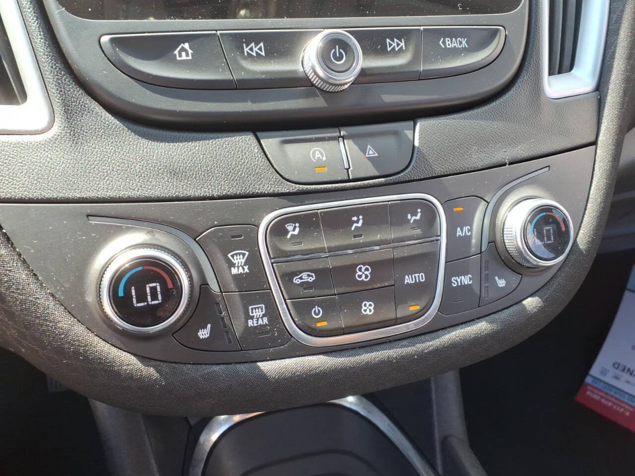 Used 2024 Chevrolet Malibu LT FWD image 15