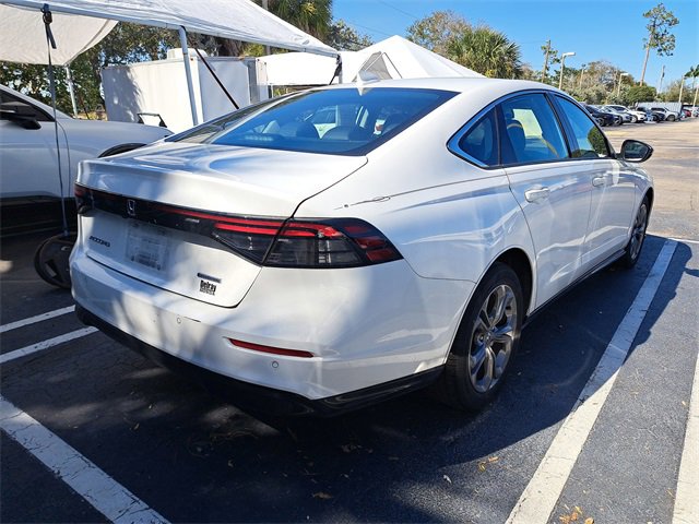 Used 2023 Honda Accord EX-L image 4