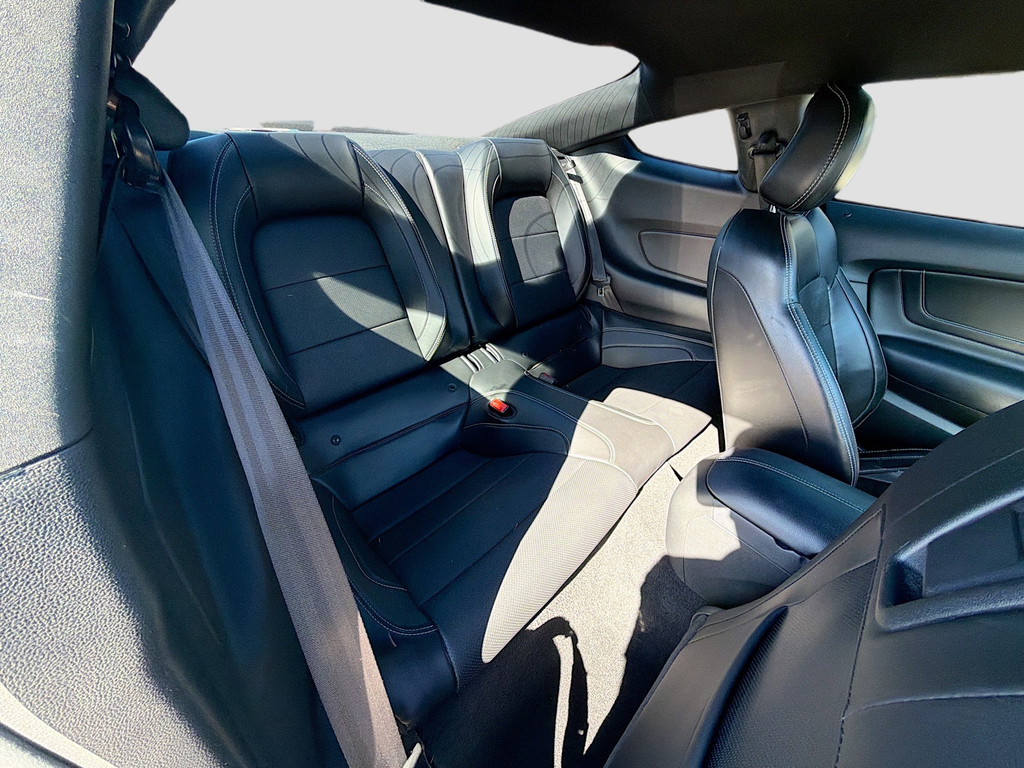 Used 2020 Ford Mustang GT Premium w/ GT Performance Package image 27