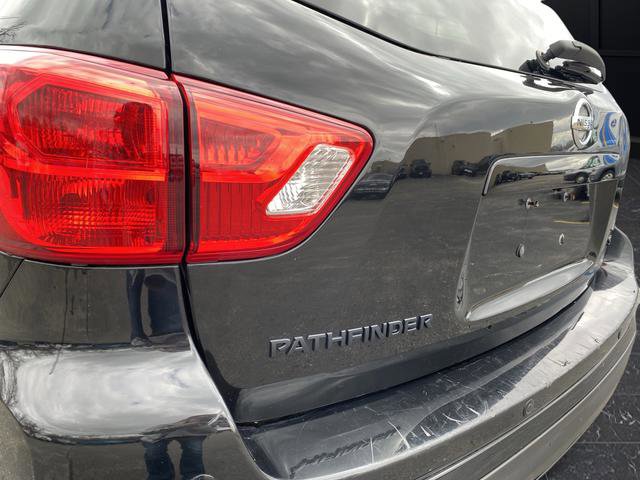 Used 2019 Nissan Pathfinder SL image 46