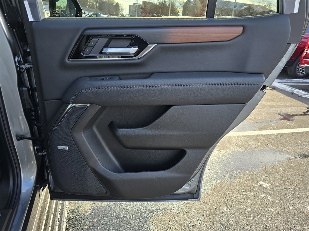 New 2026 GMC Yukon Denali image 31
