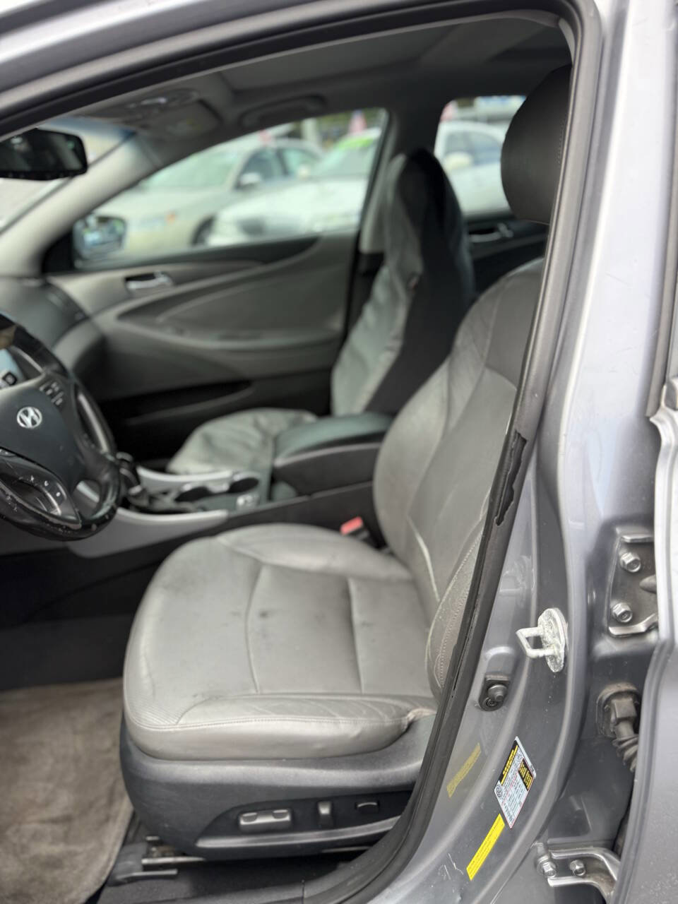 Used 2014 Hyundai Sonata Limited w/ Panoramic Sunroof Package 02 image 21