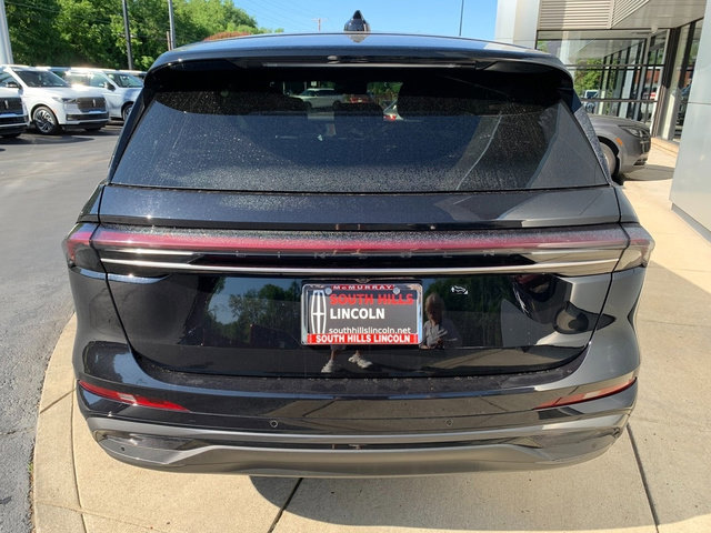 Certified 2024 Lincoln Nautilus Premier w/ Jet Appearance Package AWD/4WD image 4