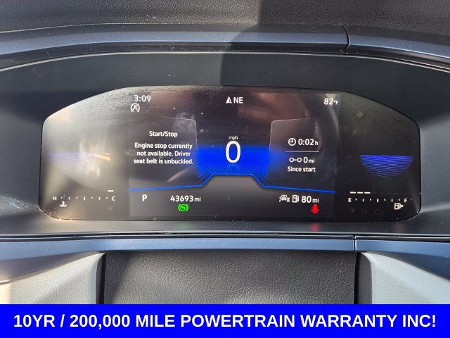Used 2023 Volkswagen Taos SE w/ Panoramic Sunroof Package FWD image 23